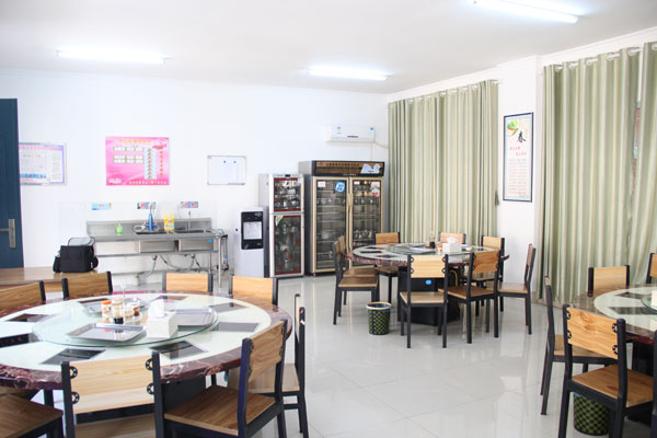 事業(yè)單位食堂6